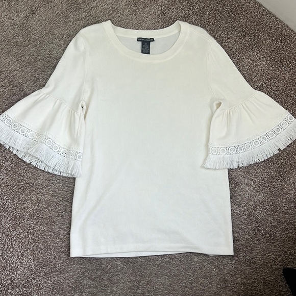 Chelsea & Theodore Boho Lace Tassel Flare Sleeve Top - Picture 2 of 5